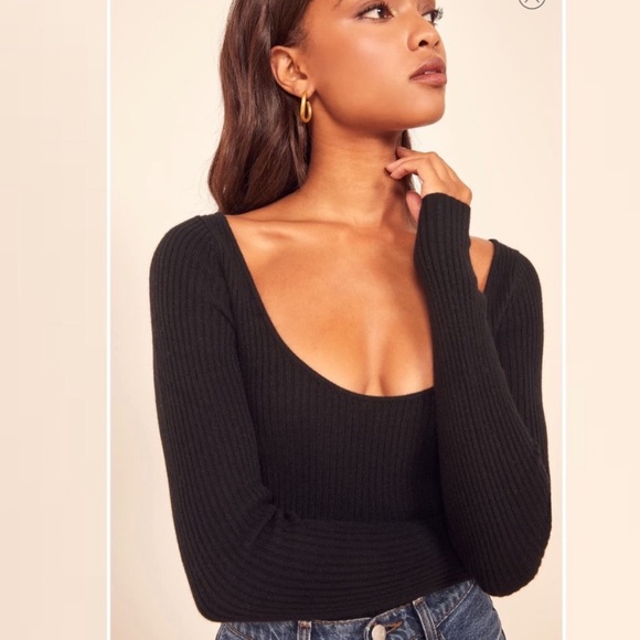 Reformation Sweaters - NWT Reformation ribbed cashmere wool sweater